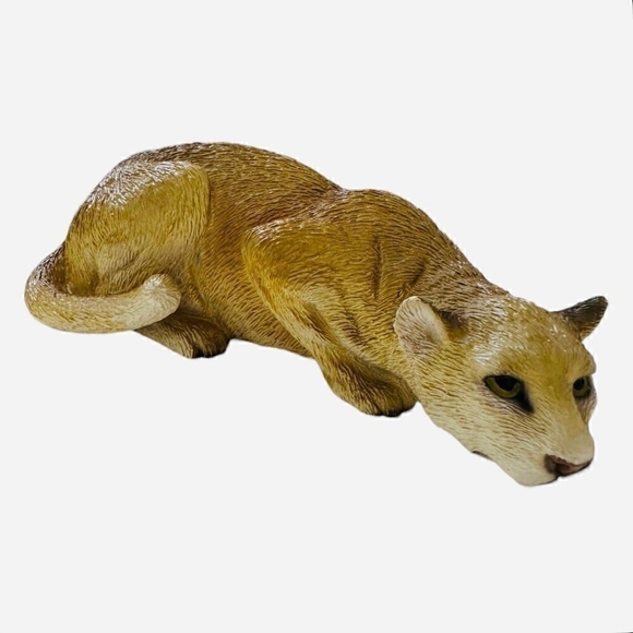 Cougar Statue Hunting Puma Figurine Cougar Sandcast Sculpture Animal Monument - Picture 3 of 8
